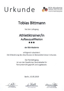 Urkunde Athletiktrainer von der BSA-Akademie, Schule für Gesundheitsmanagement – ausgestellt für Tobi Bittmann, Gay Personal Trainer und Gründer von queerlift in Berlin (Personal Training für Männer)